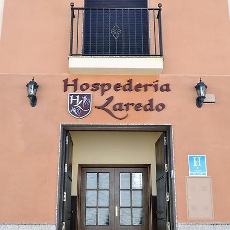 Hospederia Laredo Hotel La Carlota Exterior foto