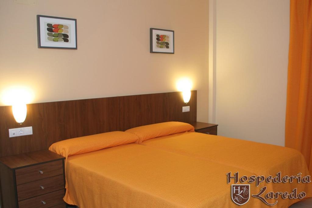 Hospederia Laredo Hotel La Carlota Cameră foto