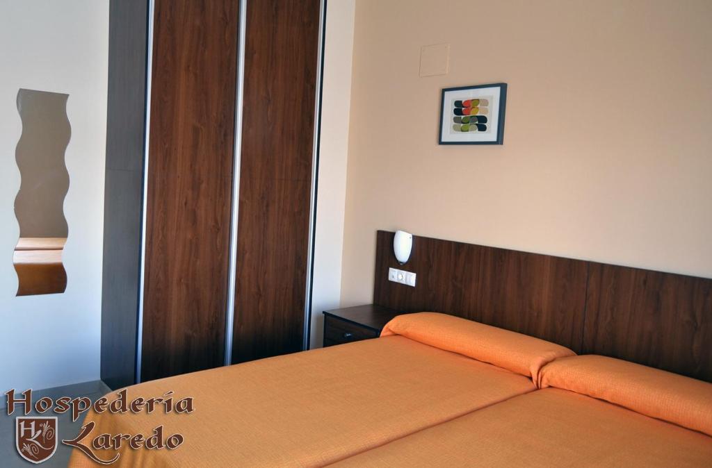 Hospederia Laredo Hotel La Carlota Cameră foto