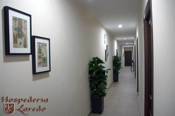 Hospederia Laredo Hotel La Carlota Exterior foto